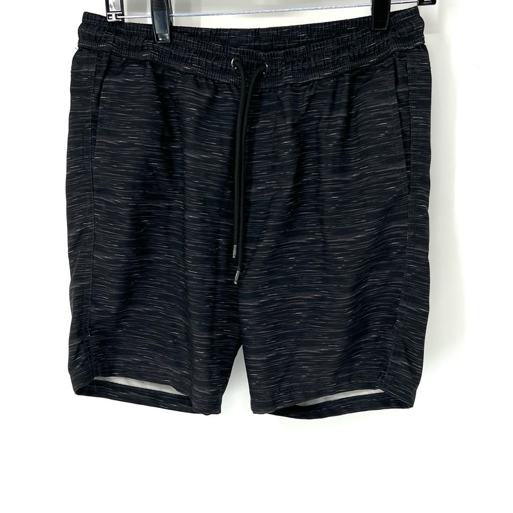 Hurley men’s small lightweight shorts